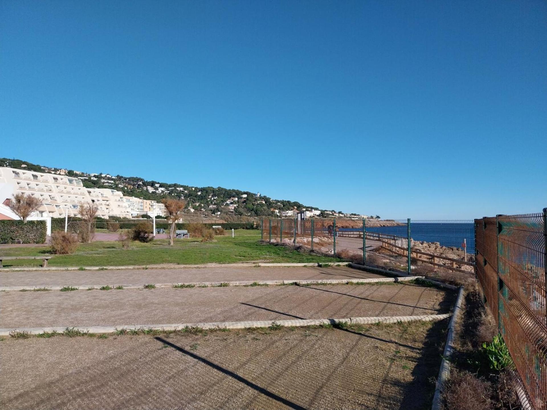 Studio Vue Mer Avec Pkg, Piscine, Tennis, Plage Direct Sete Bagian luar foto